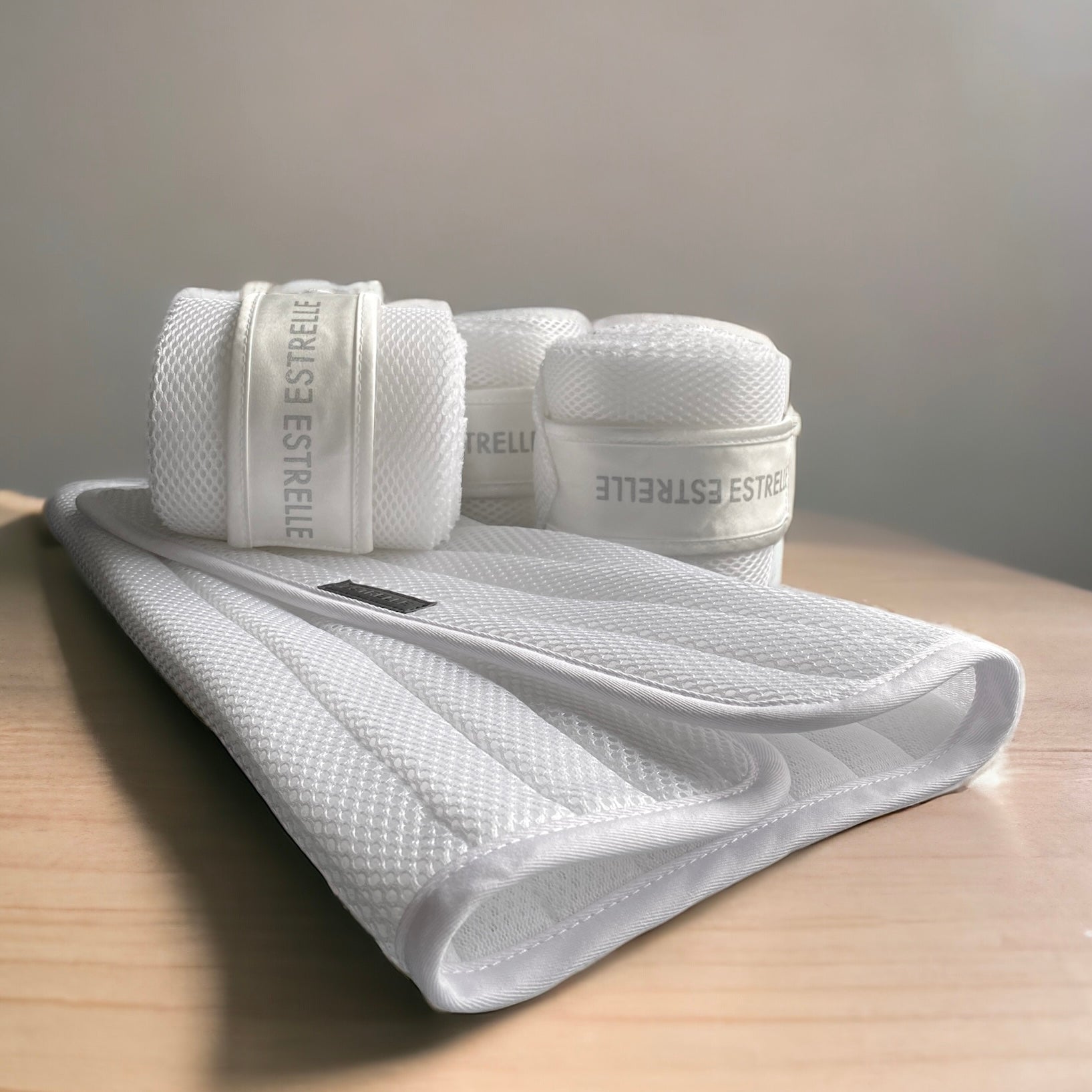 Cool Air Tec Bandages - White